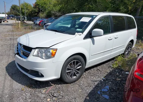 2016 Dodge Grand Caravan Sxt from USA, damaged, VIN 2C4RDGCG1GR357779